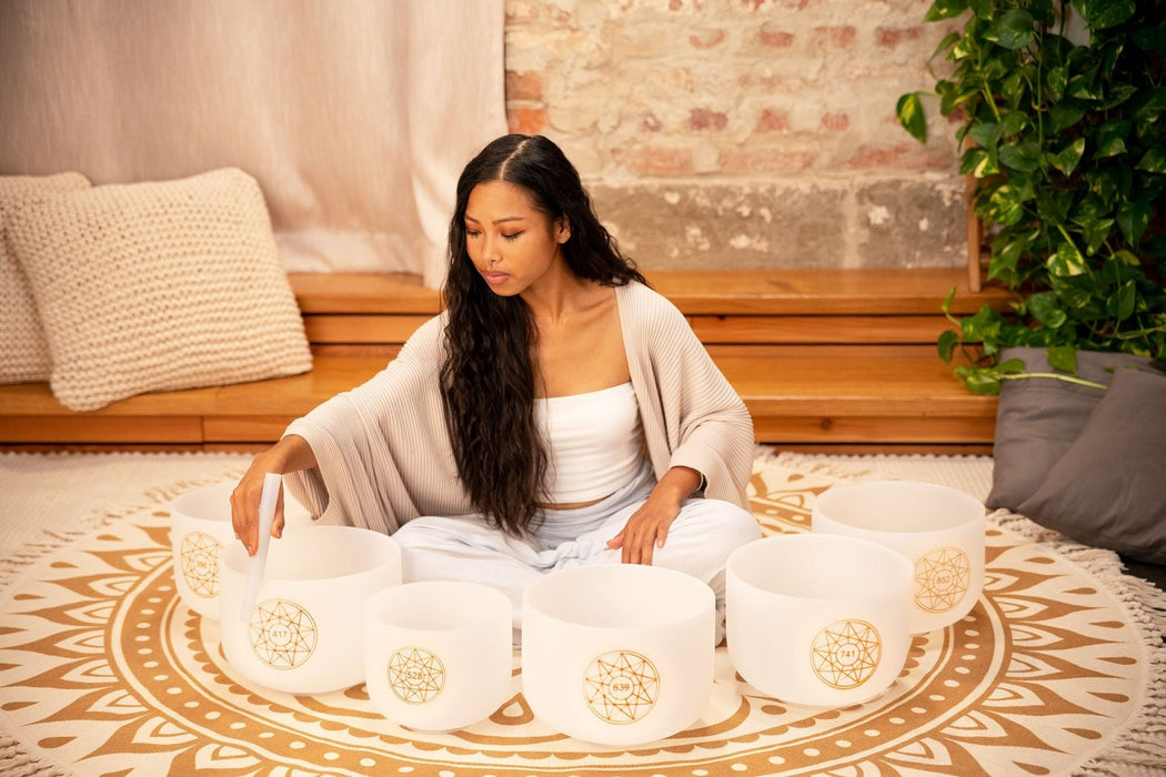 Solfeggio Crystal Singing Bowl Set (396, 417, 528, 639, 741, 852 Hz)