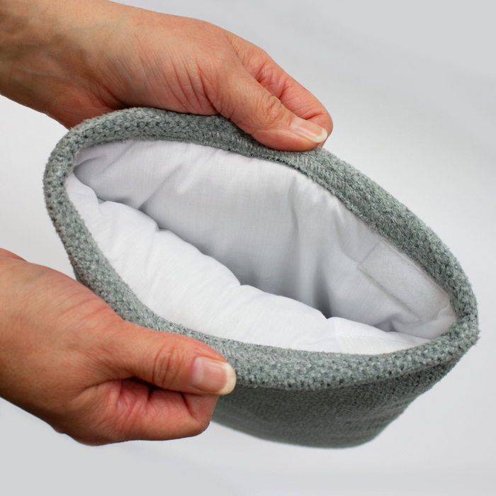 Plush Insulated Mitts for Paraffin Treatments